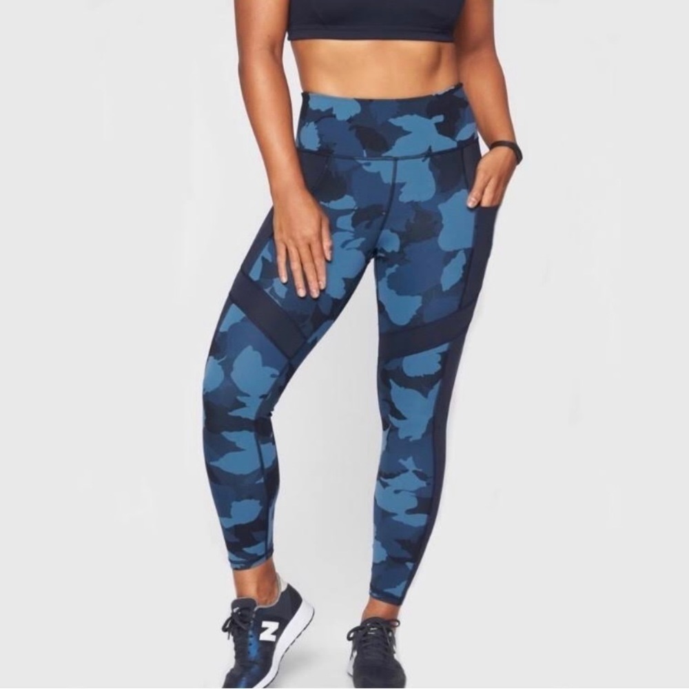 Athleta Blue Camo 7/8 Length Leggings.